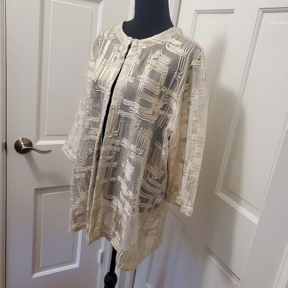 NWT Chico's Traveler's Collection Jacquard Gold Shimmer Jacket Sz 2=12, Ret $149 - Picture 3 of 14